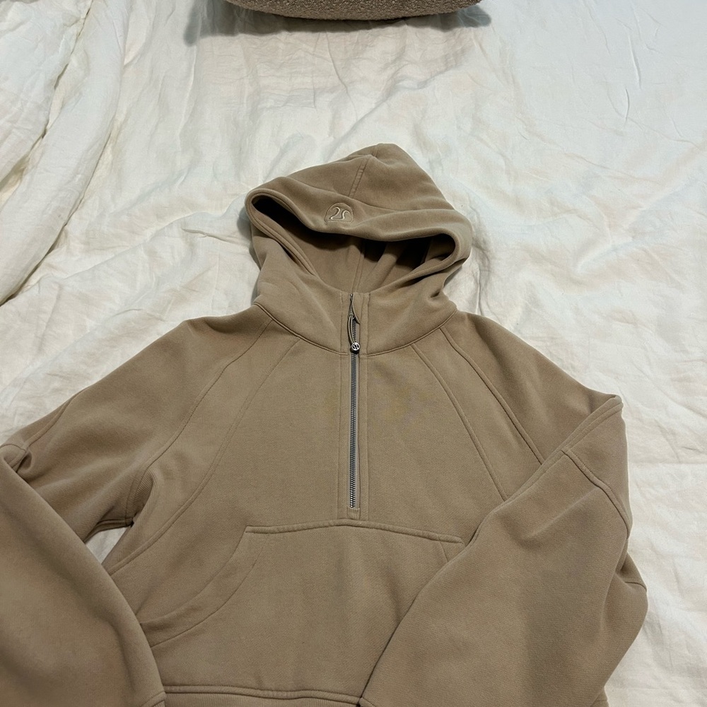 Lululemon Scuba half zip